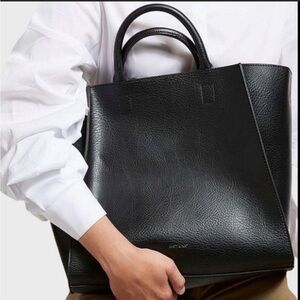 Matt & Nat LOYAL VEGAN TOTE BAG - DWELL Black, pristine condition